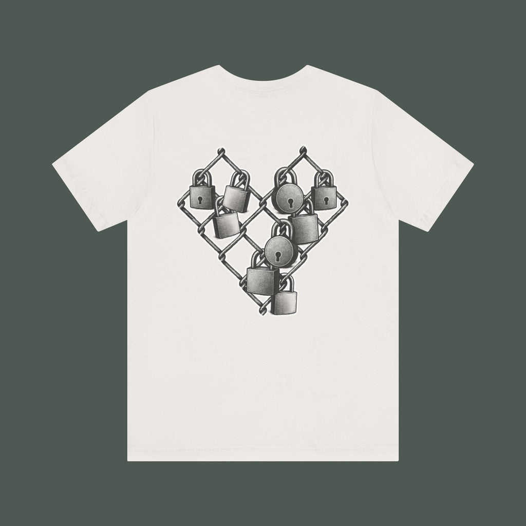 Trendy Minimalist Heart Tee - Unisex Jersey Short Sleeve T-Shirt