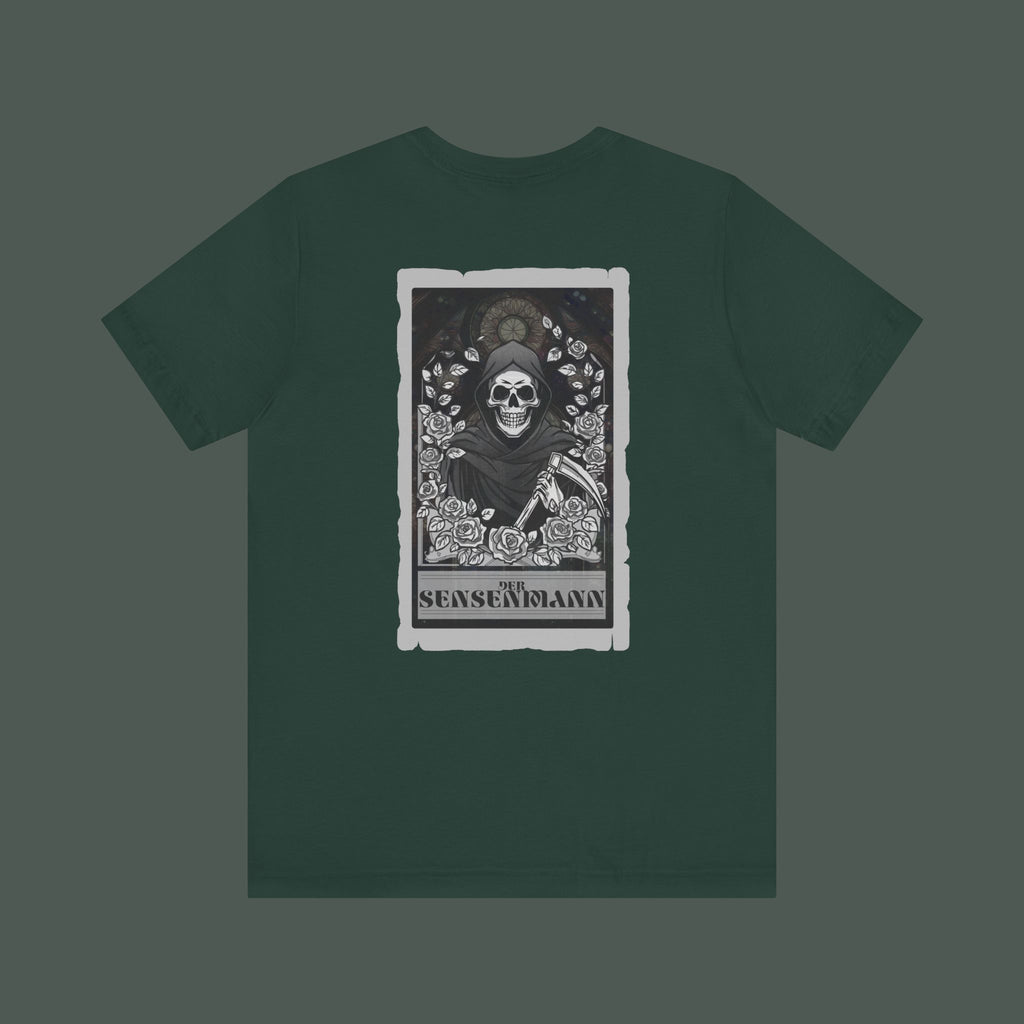 Gothic Graphic Tee, Skull Art Unisex Short Sleeve Shirt, Edgy Vintage Top, Alternative Fashion T-Shirt, Casual Wear, Gift for Music Lovers